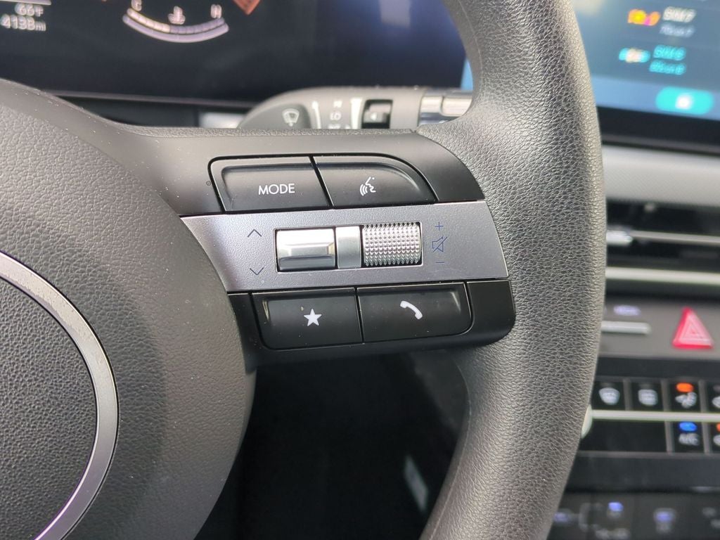 2025 Hyundai SONATA SE