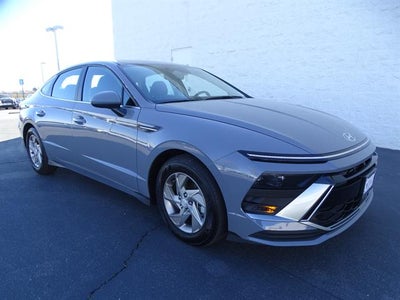 2025 Hyundai SONATA SE