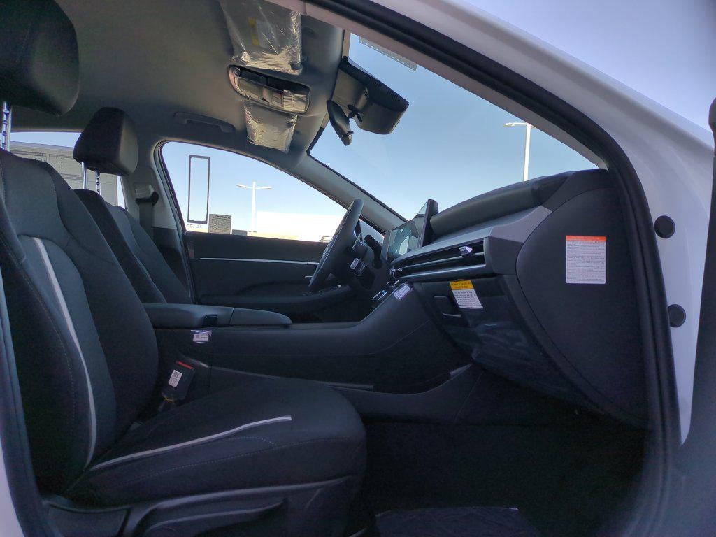 2027 Hyundai SONATA HYBRID Blue