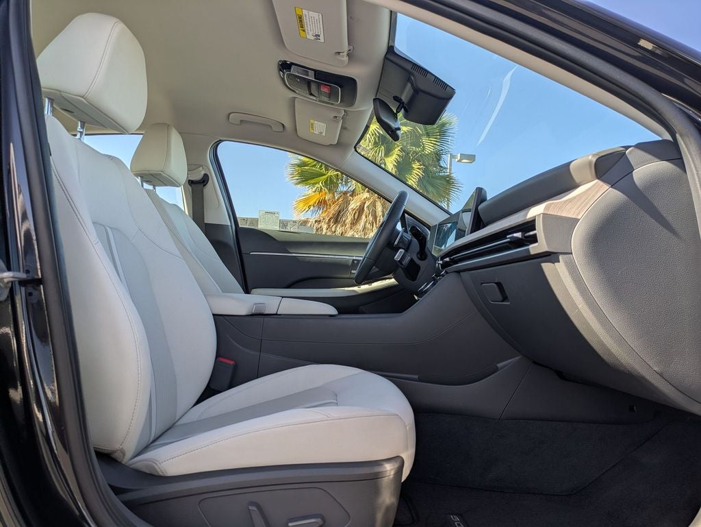2025 Hyundai SONATA HYBRID SEL