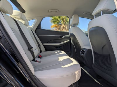 2025 Hyundai SONATA HYBRID SEL