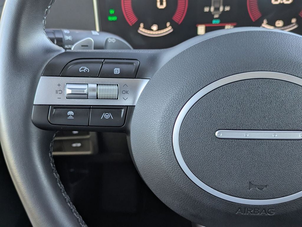 2025 Hyundai SONATA HYBRID SEL