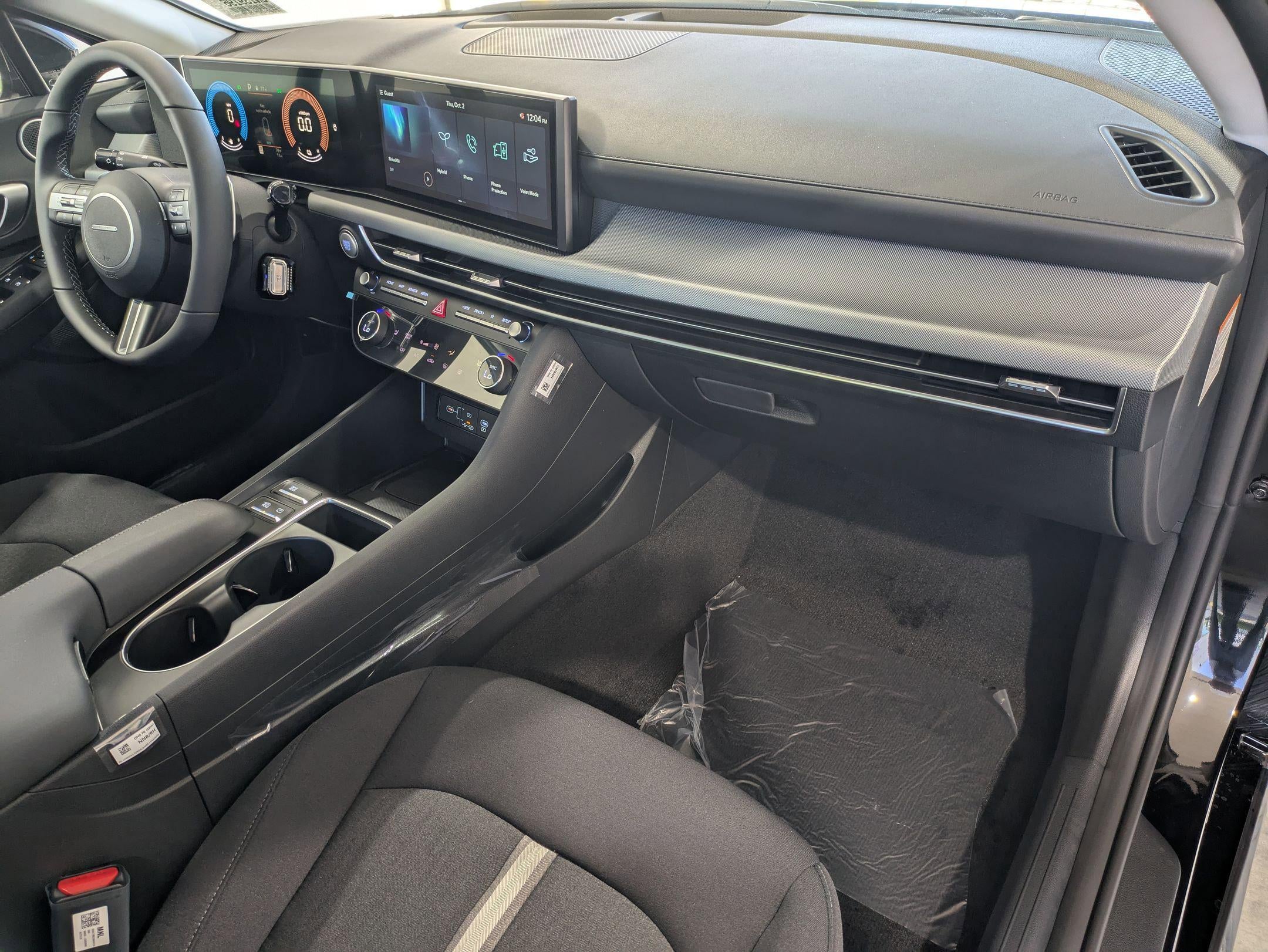 2026 Hyundai SONATA HYBRID SEL