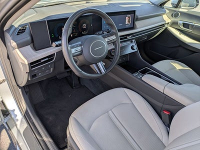 2025 Hyundai SONATA HYBRID SEL