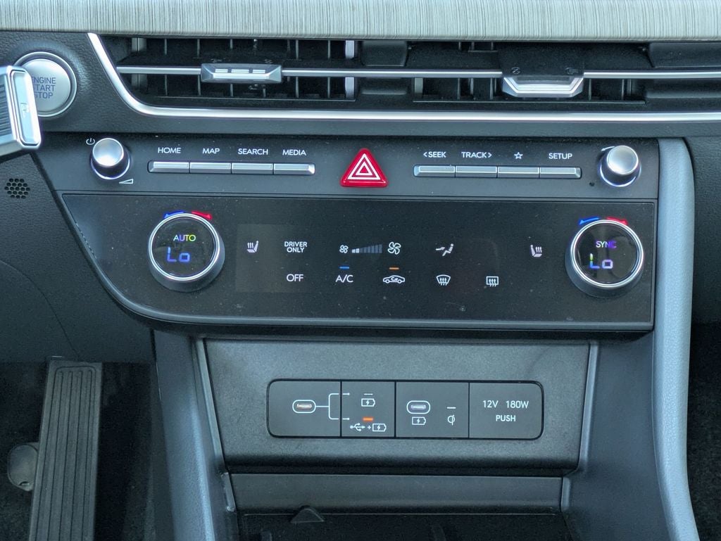2025 Hyundai SONATA HYBRID SEL