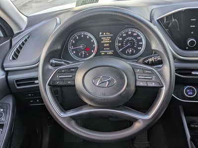 2022 Hyundai SONATA SEL