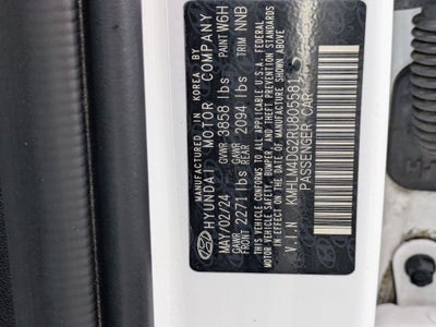 2024 Hyundai ELANTRA SEL