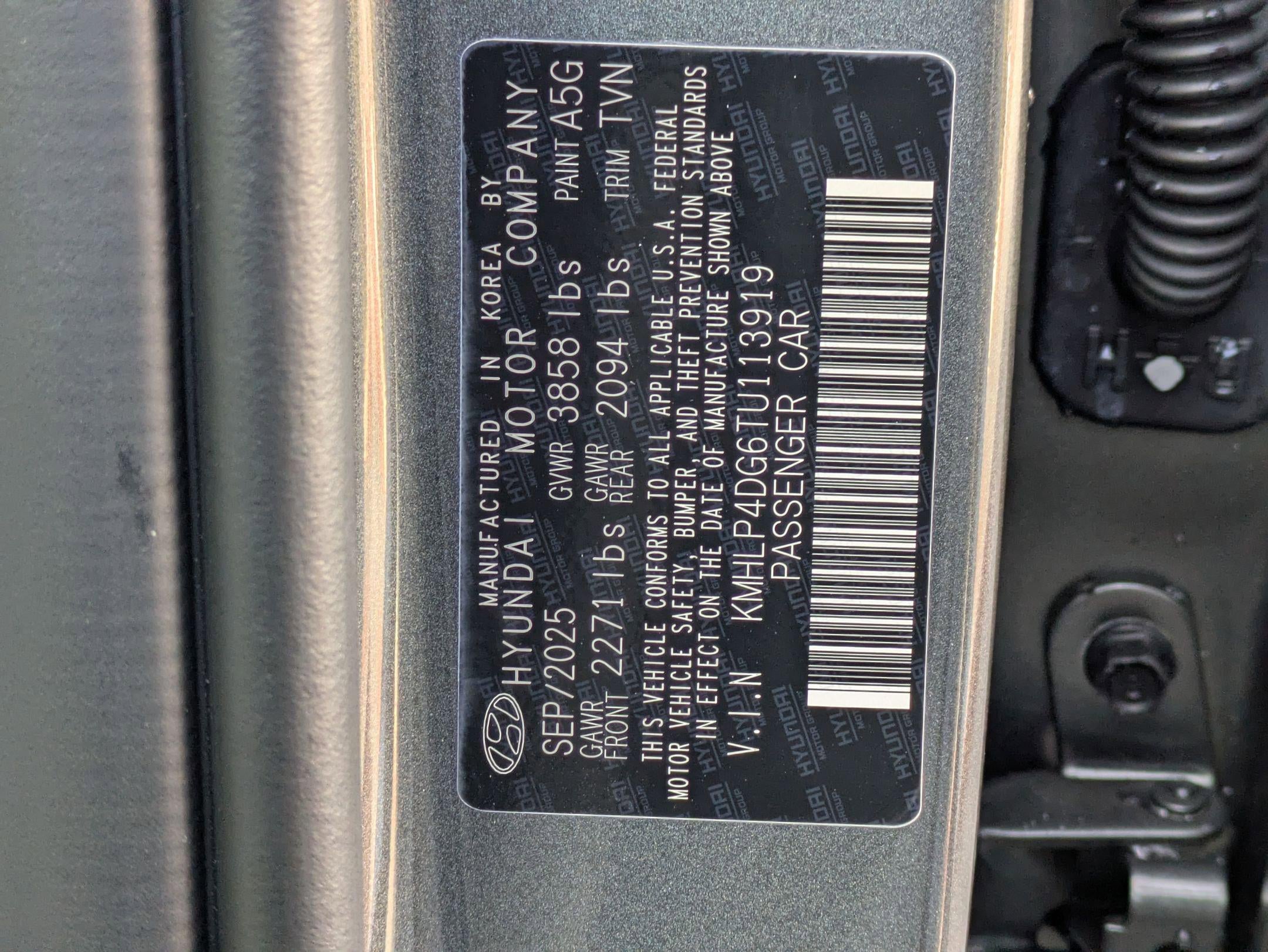 2026 Hyundai ELANTRA Limited