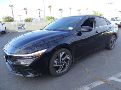 2024 Hyundai ELANTRA SEL