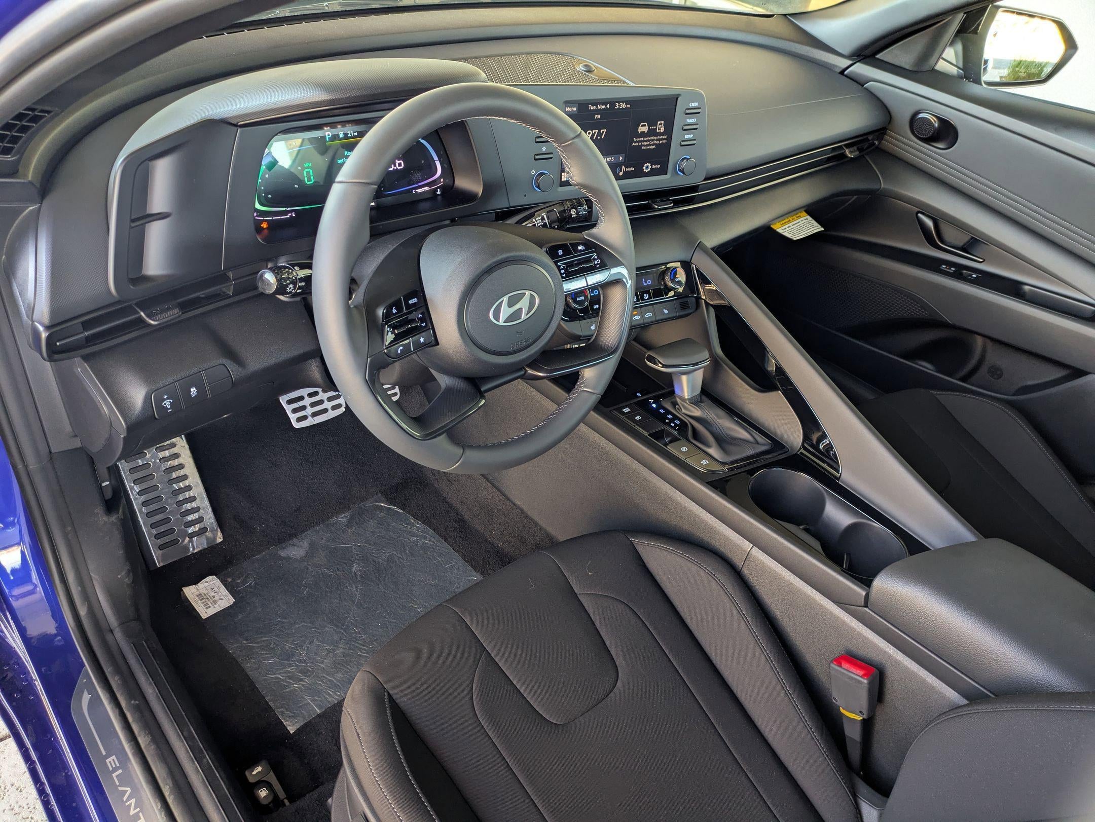 2026 Hyundai ELANTRA SEL Sport Premium