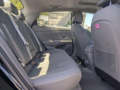 2025 Hyundai ELANTRA SEL Convenience