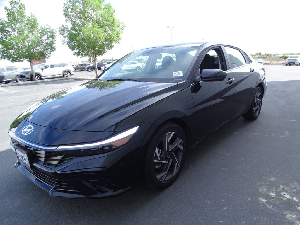 2025 Hyundai ELANTRA SEL Convenience