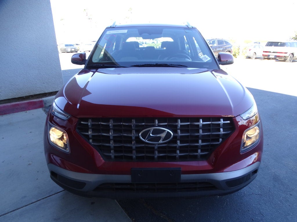 2024 Hyundai VENUE SEL