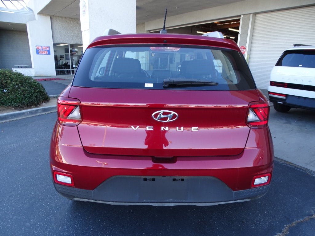 2024 Hyundai VENUE SEL