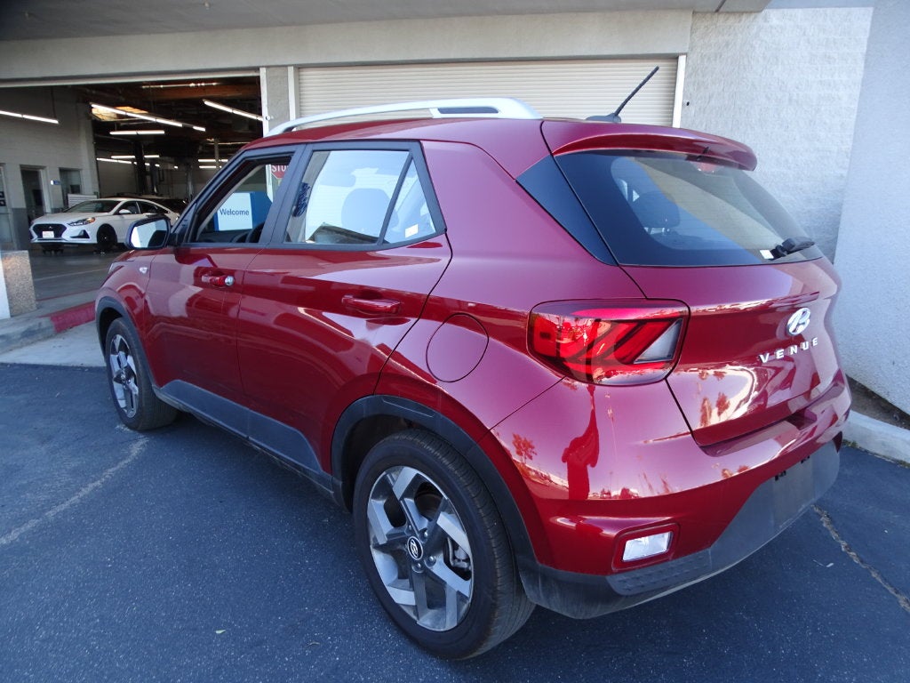 2024 Hyundai VENUE SEL