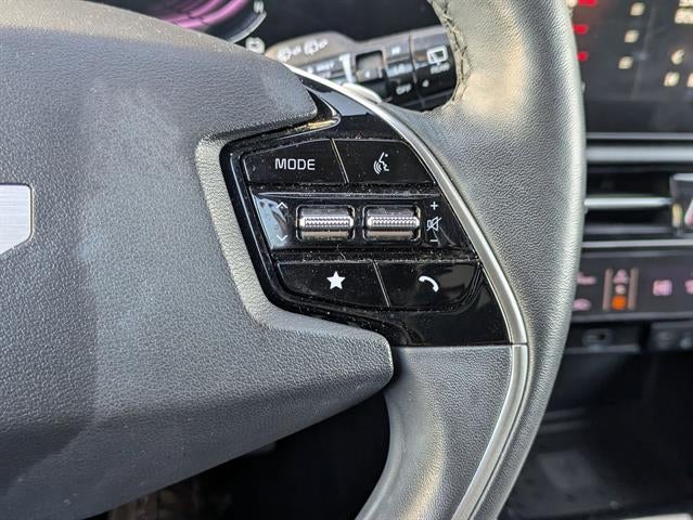 2023 Kia Niro SX Touring