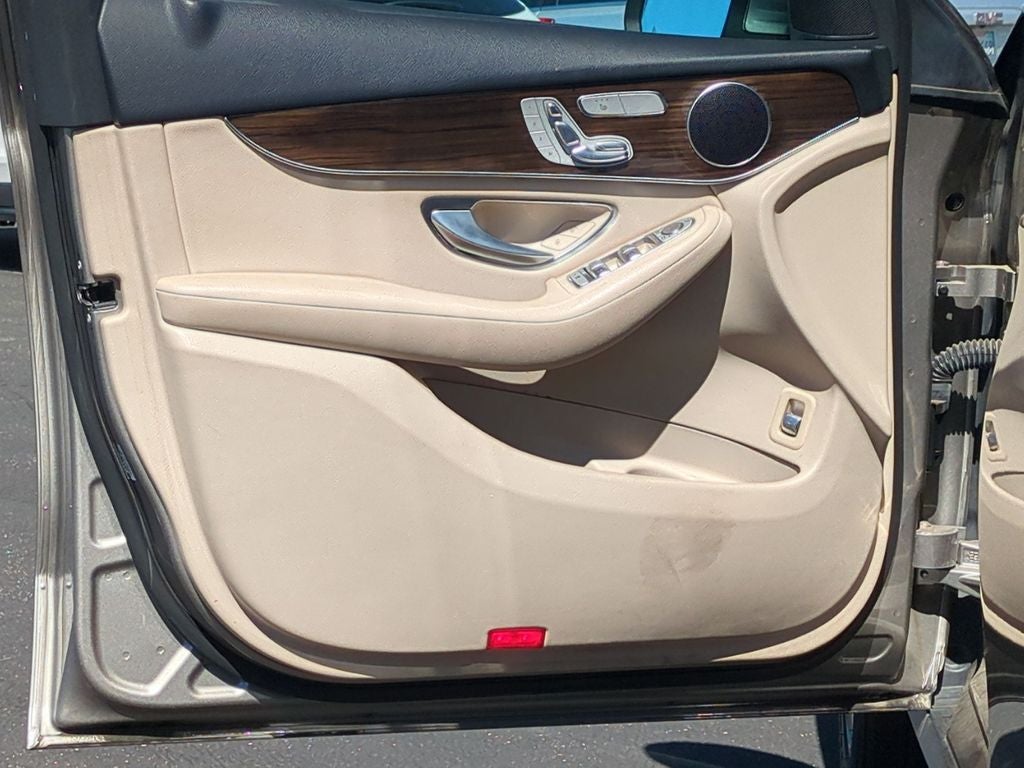 2022 Mercedes-Benz GLC GLC 300