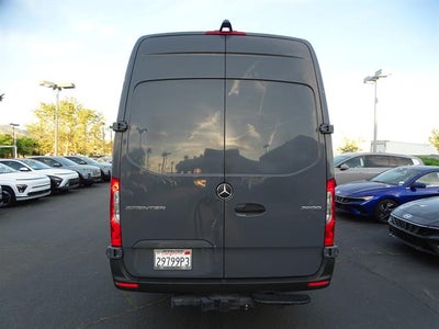2022 Mercedes-Benz Sprinter Cargo Van 2500