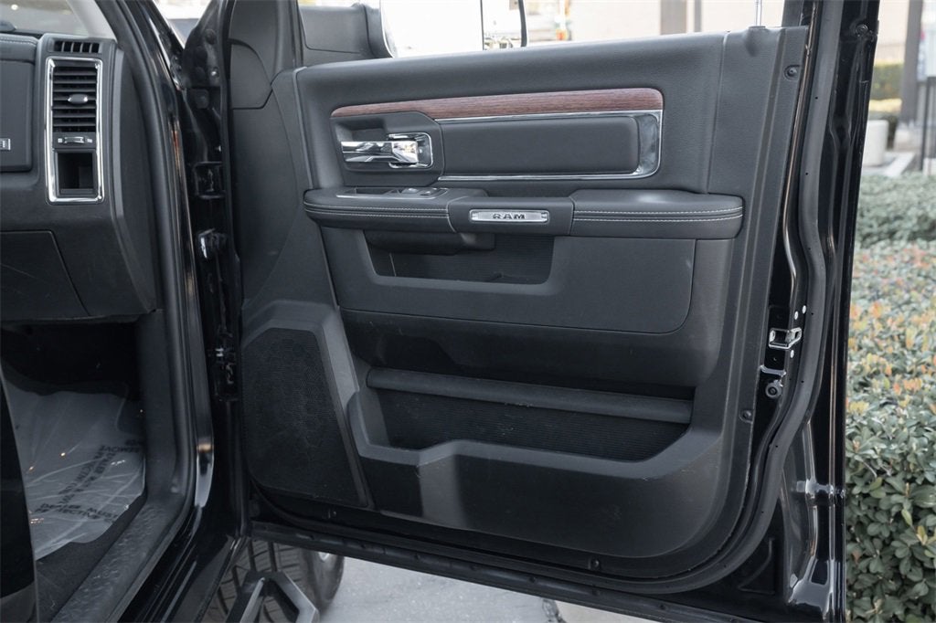 2019 RAM 1500 Classic Laramie