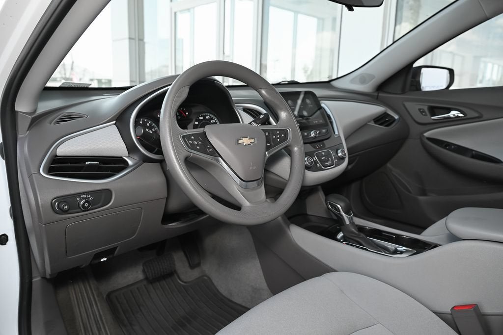 2023 Chevrolet Malibu FL