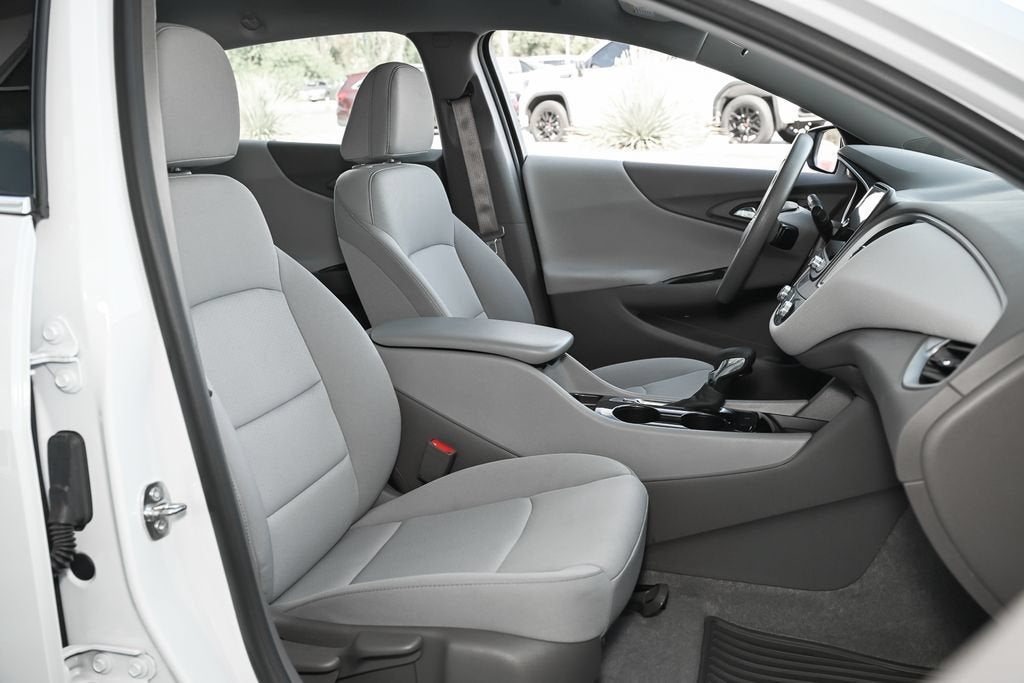 2023 Chevrolet Malibu FL