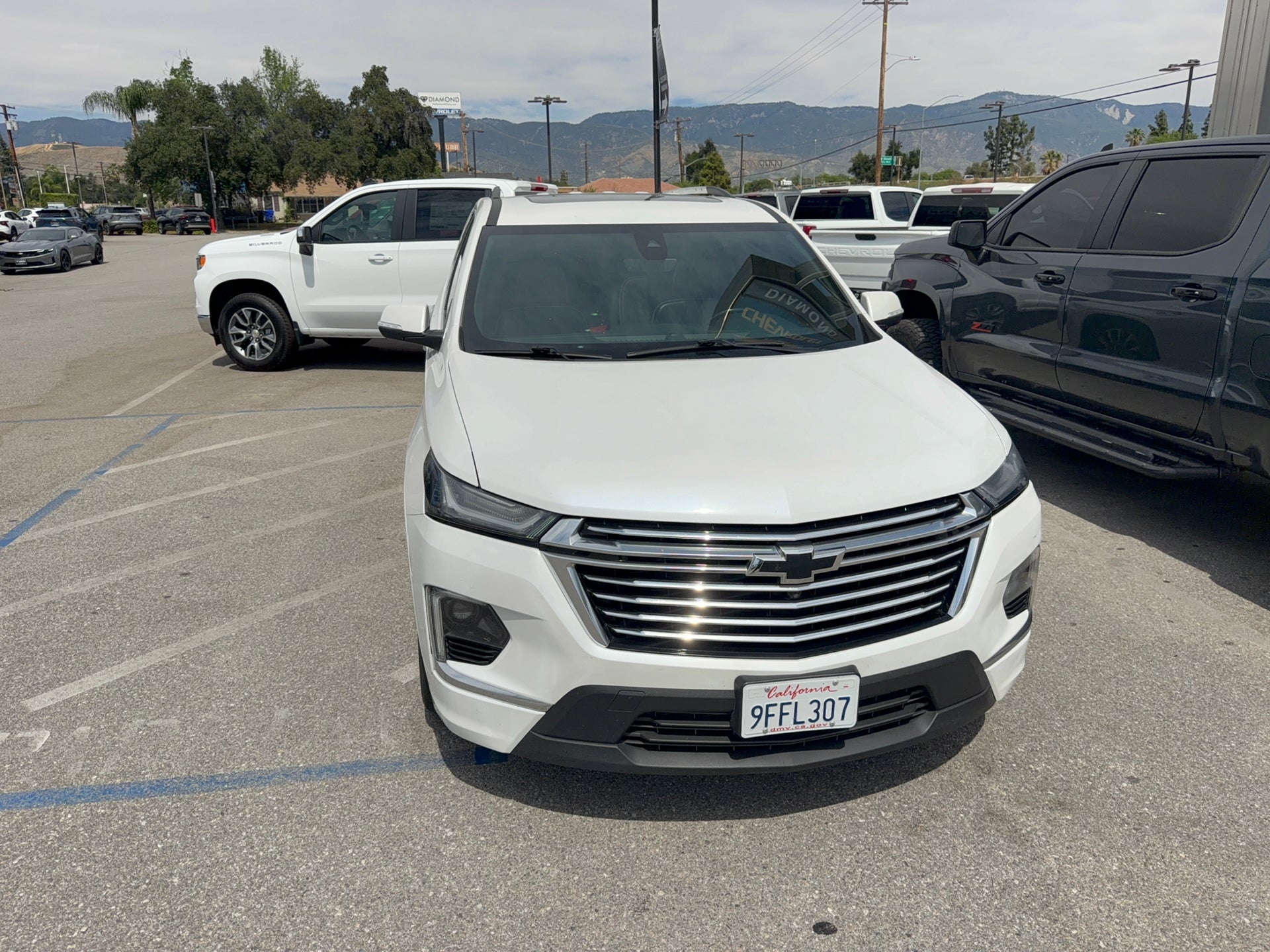 2023 Chevrolet Traverse Premier