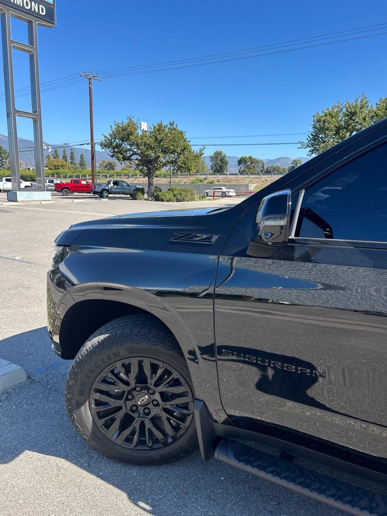 2025 Chevrolet Suburban Z71