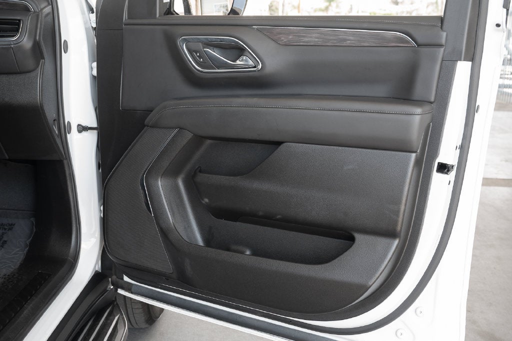 2024 Chevrolet Suburban LS