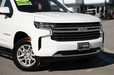 2023 Chevrolet Suburban LT