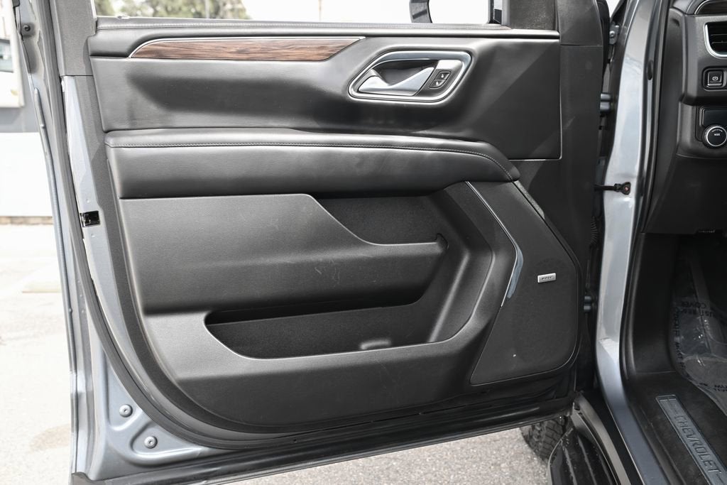 2022 Chevrolet Suburban LT