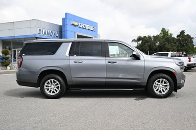 2022 Chevrolet Suburban LT