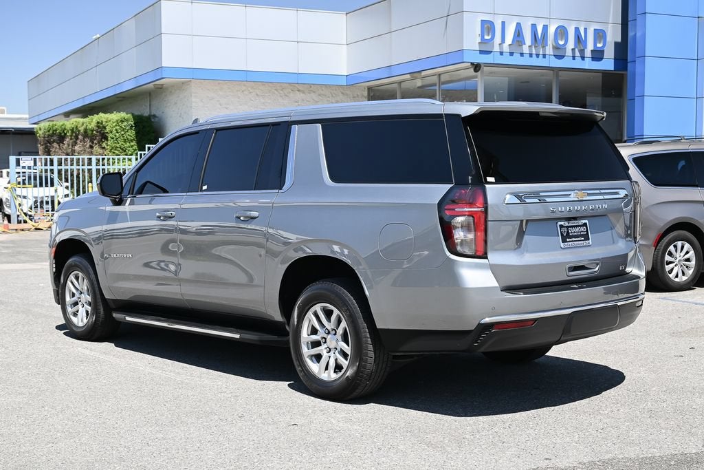 2024 Chevrolet Suburban LT