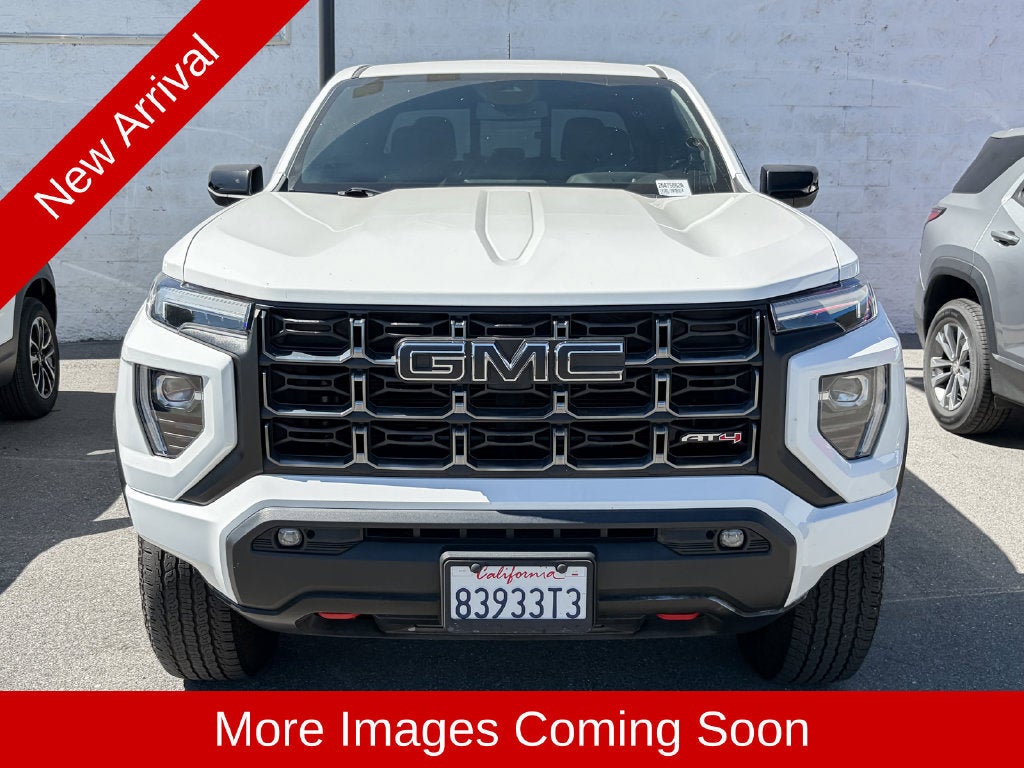 2023 GMC Canyon 4WD AT4