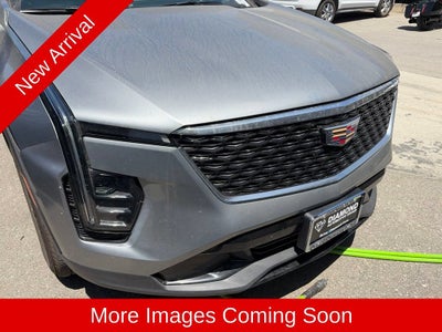2024 Cadillac XT4 Premium Luxury