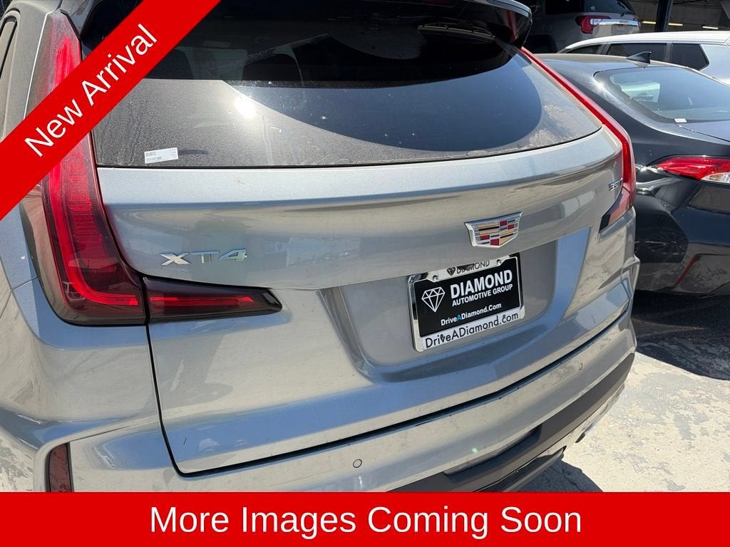 2024 Cadillac XT4 Premium Luxury
