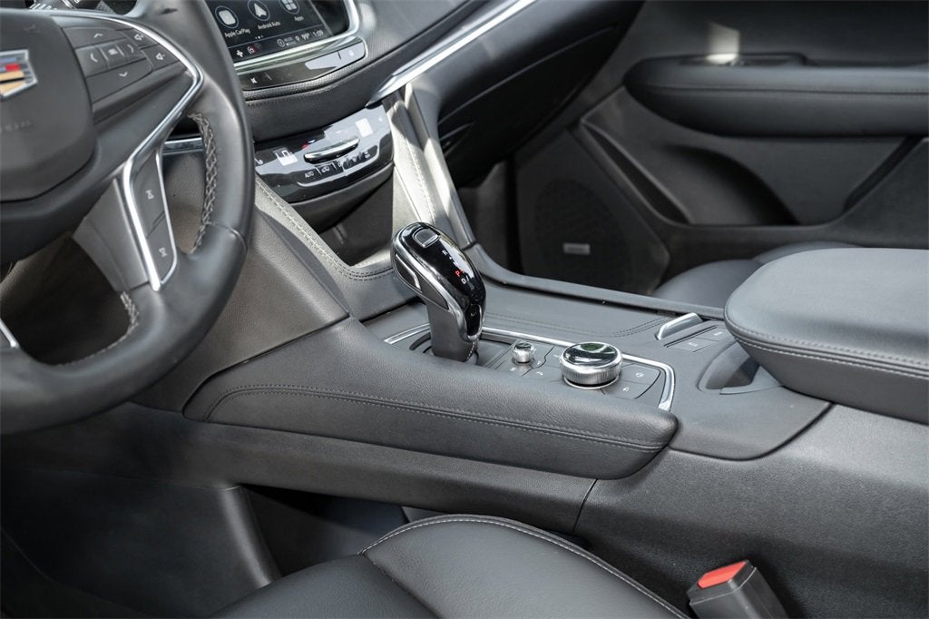 2024 Cadillac XT5 Luxury