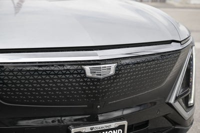 2024 Cadillac LYRIQ Sport 2