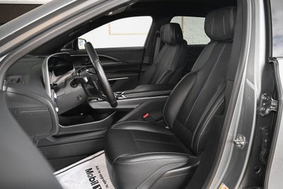 2024 Cadillac LYRIQ Sport 2