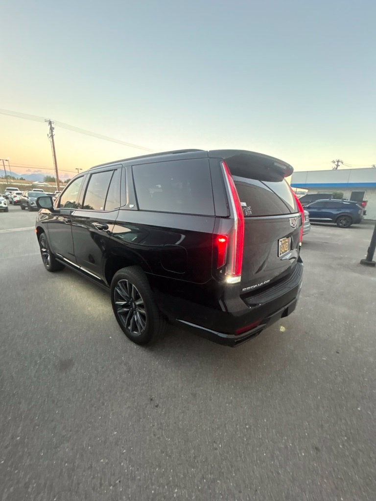 2022 Cadillac Escalade Sport Platinum