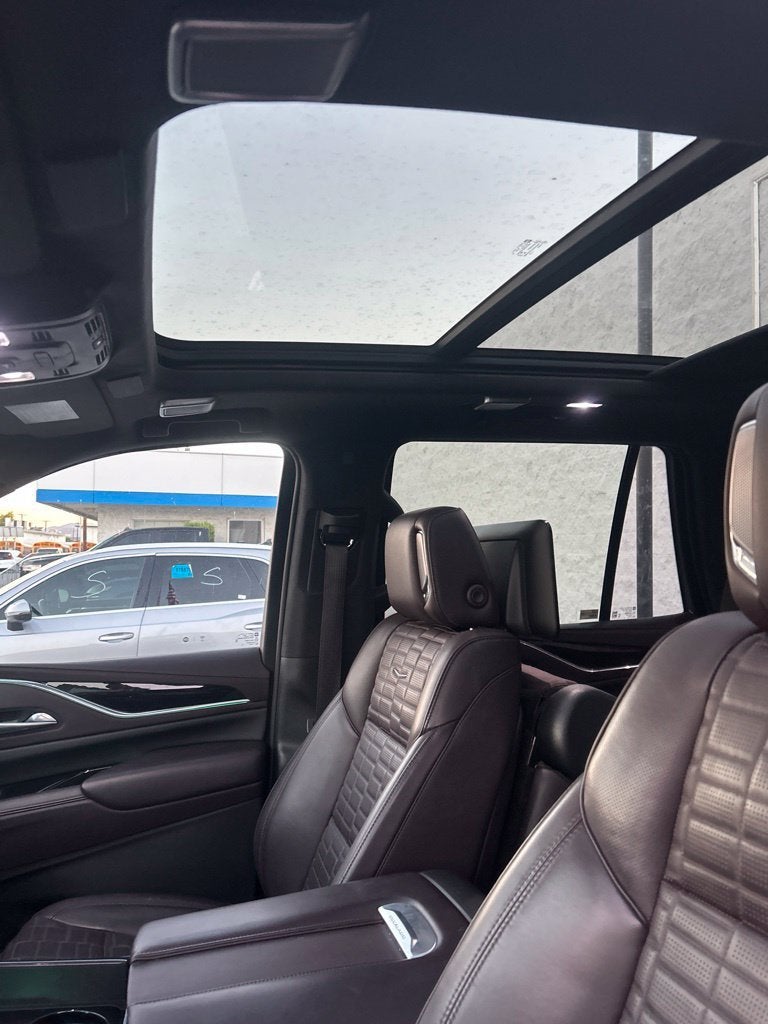 2022 Cadillac Escalade Sport Platinum