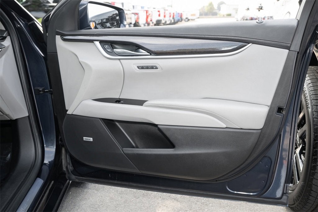 2017 Cadillac XTS Premium Luxury