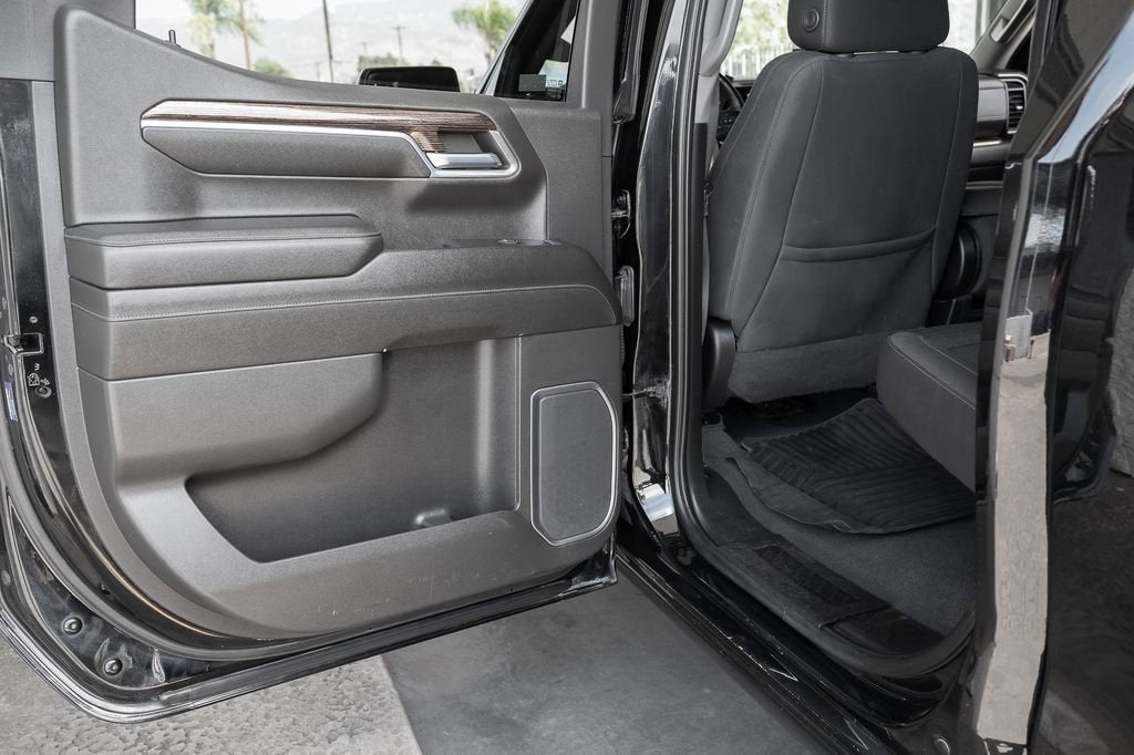 2023 GMC Sierra 1500 SLE