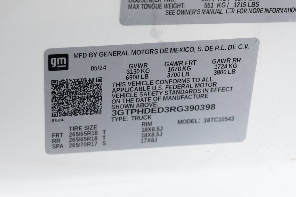 2024 GMC Sierra 1500 SLT