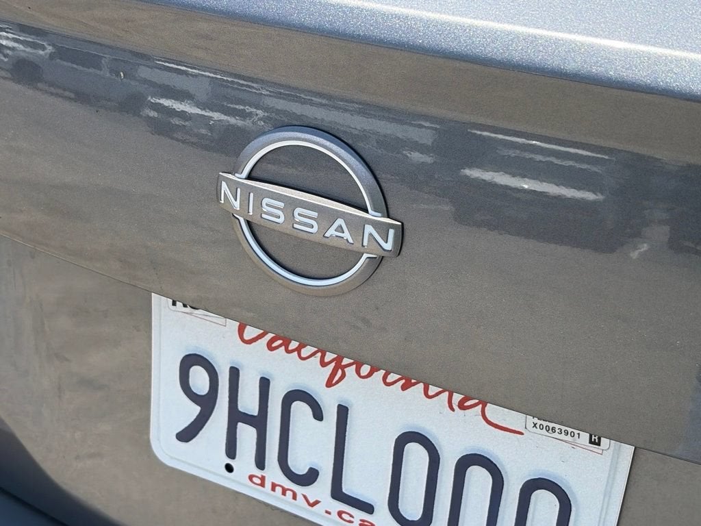 2023 Nissan Versa SV