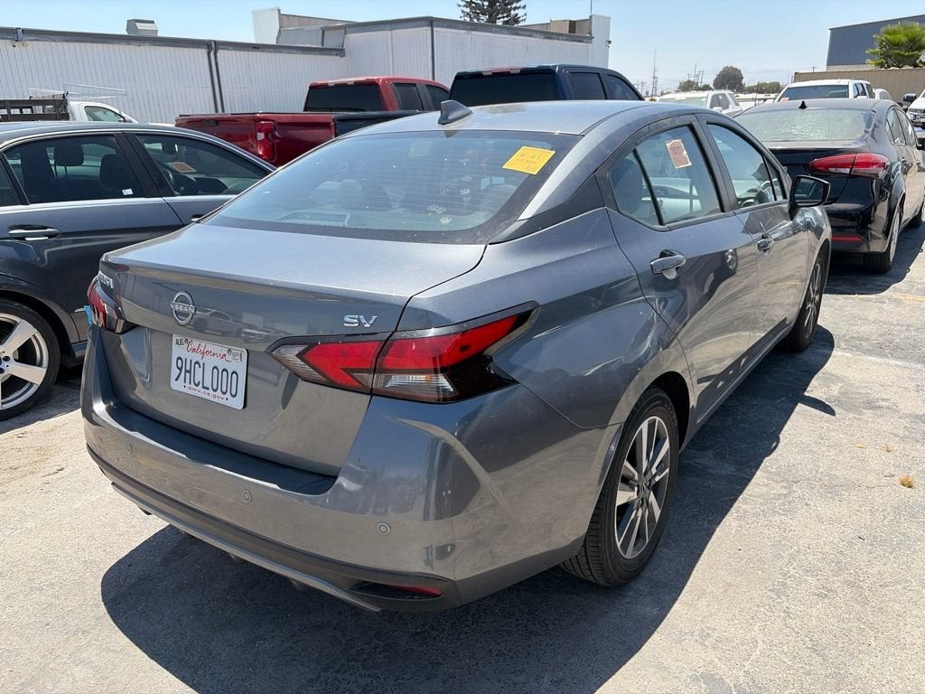 2023 Nissan Versa SV