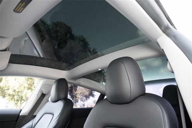 2022 Tesla Model 3 NA