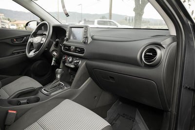 2021 Hyundai KONA SE