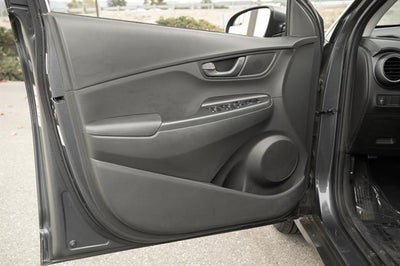 2021 Hyundai KONA SE