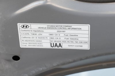 2024 Hyundai ELANTRA SEL