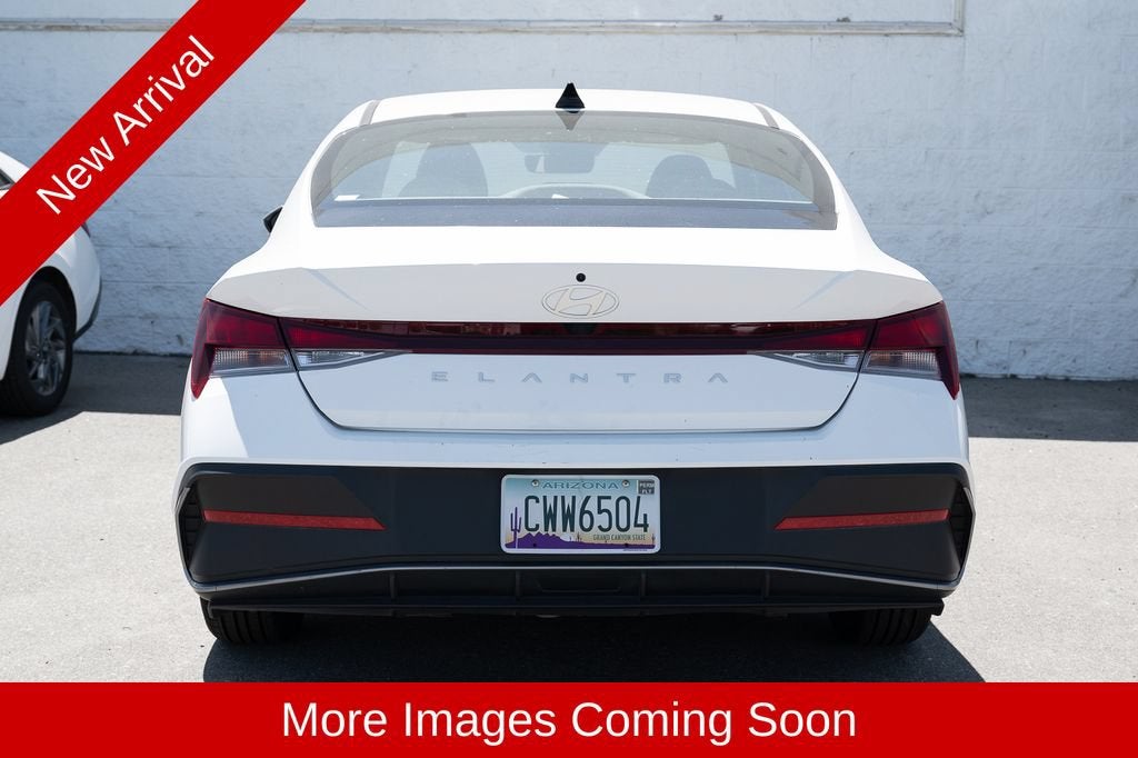 2024 Hyundai ELANTRA SEL